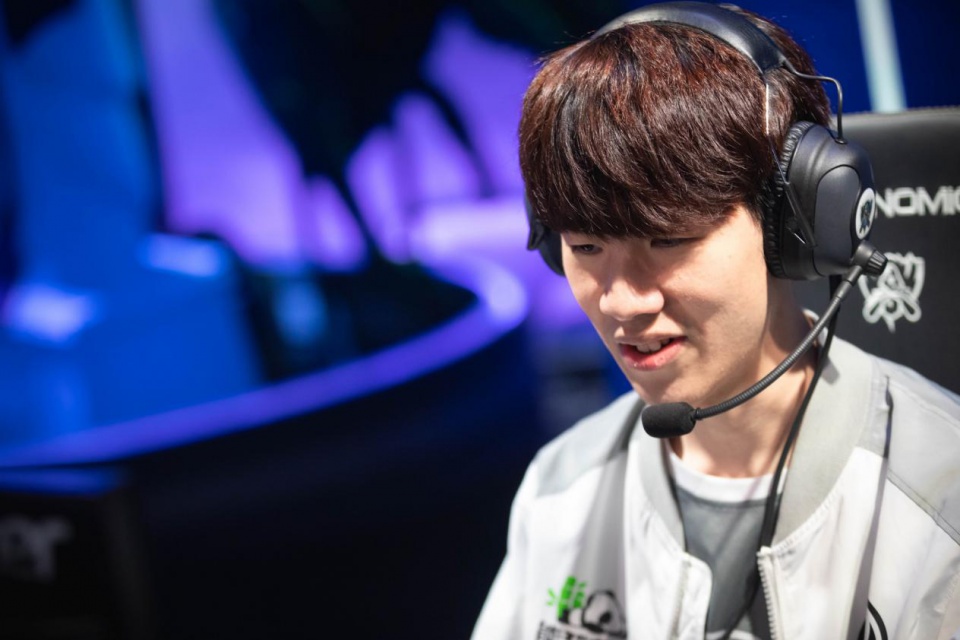 TT赛后群访 教练：连败太多了，导致大家有些畏手畏脚